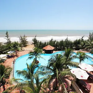 Курортный комплекс Golden Coast &